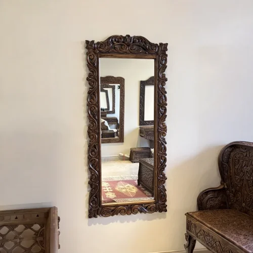 Maraş El Oyma Büyük Boy Ayna – 162x73,5 cm Ceviz Ahşap Duvar Aynası