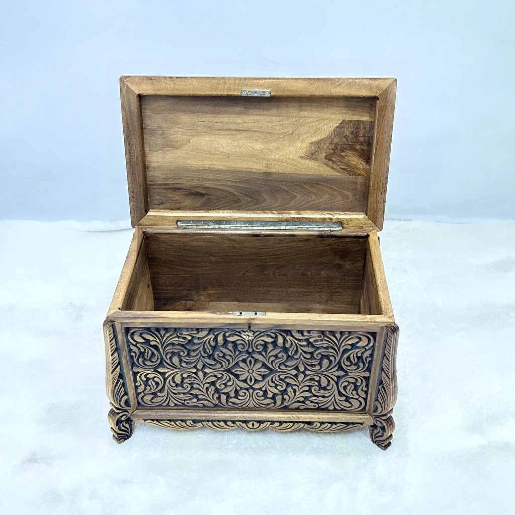 Maraş El Oyma Ceviz Ahşap Çeyiz Sandığı – 68x40x48 cm Orta Boy Sandık - Görsel 5